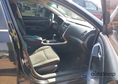 2015 Nissan Altima 2.5/2.5 S/2.5 Sl/2.5 Sv z USA, uszkodzony, nr VIN 1N4AL3AP5FC436820